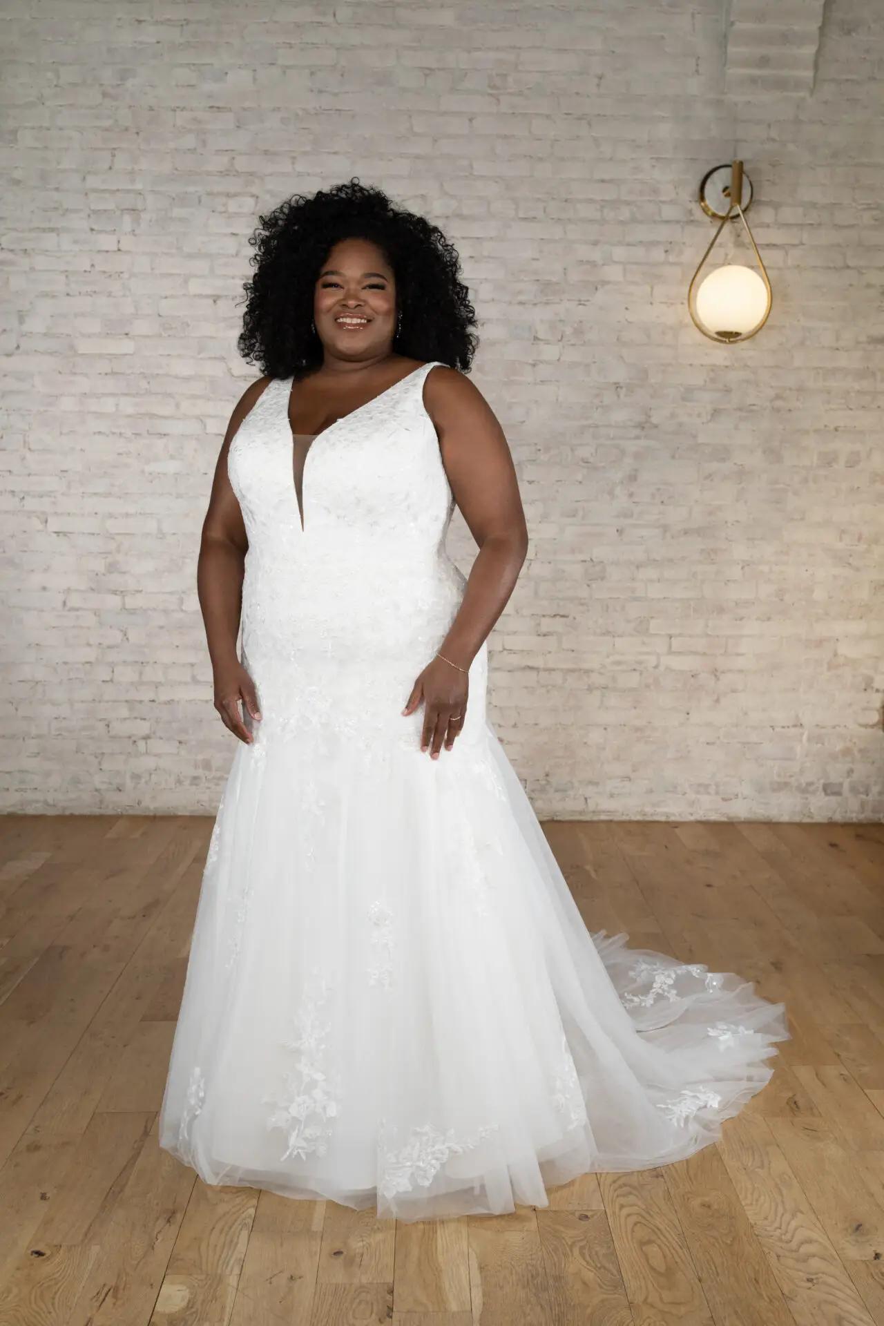 Introducing Wendy&#39;s Bridal Columbus&#39; New and Improved &quot;Curve Collection&quot;
