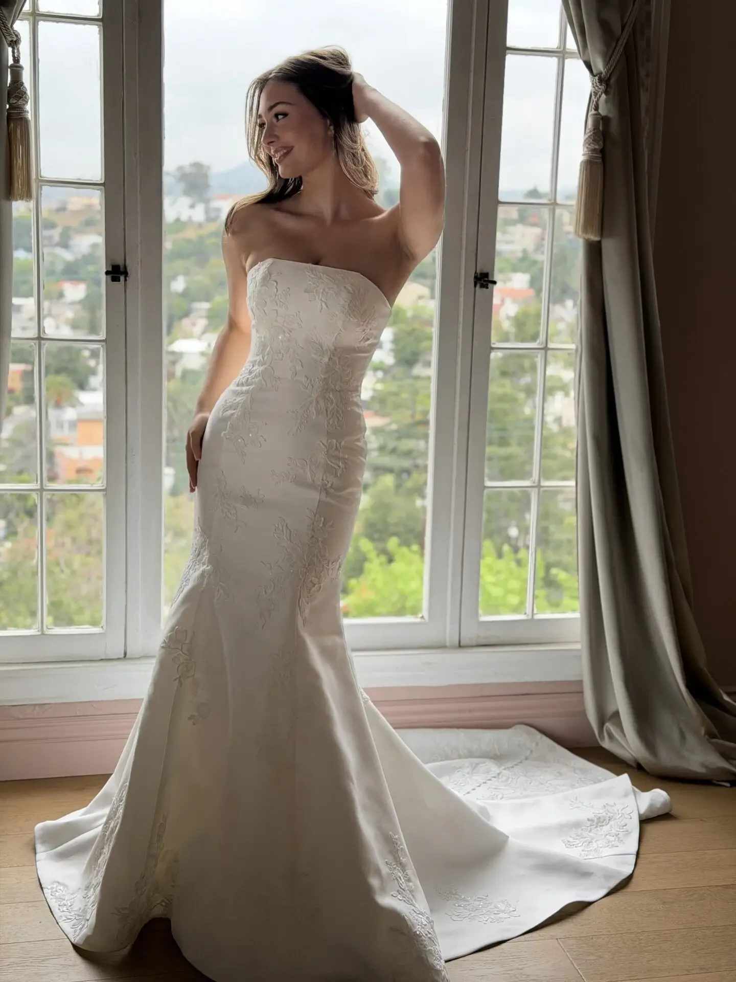 Stella York Fall 2027 Preview Trunk Show