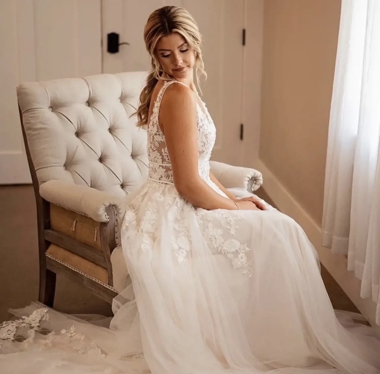 Photo of the real bride posing