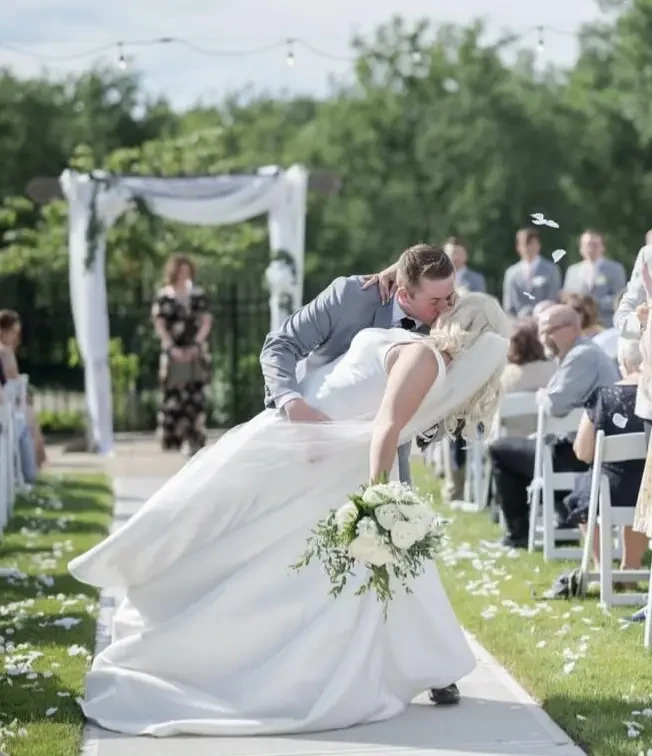 Gallery Image #slidesGrid8