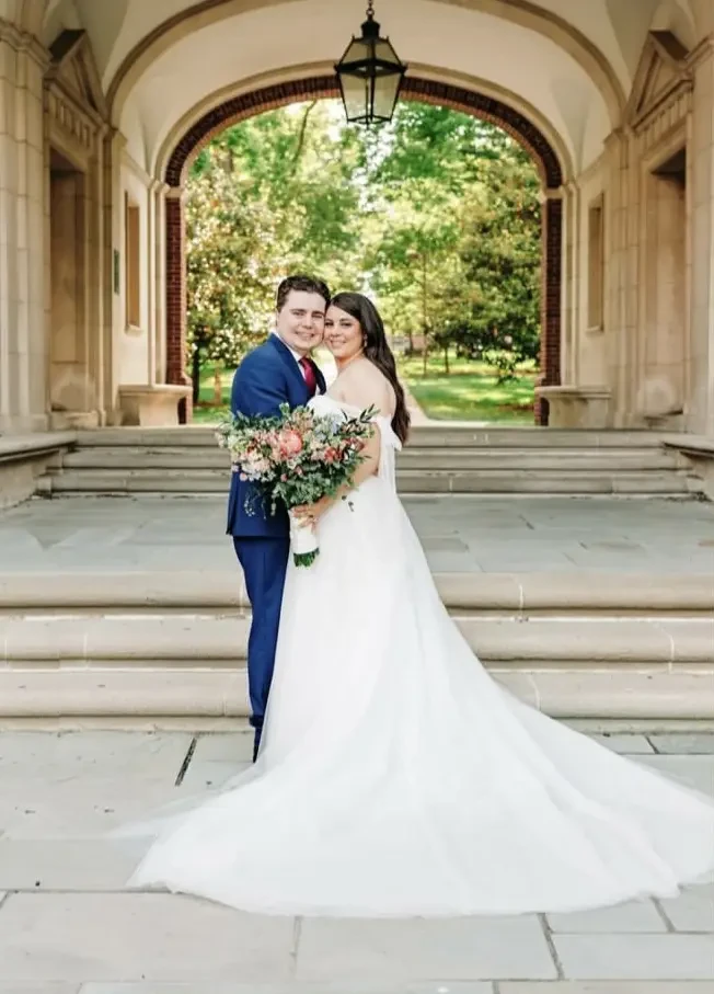 Gallery Image #slidesGrid4