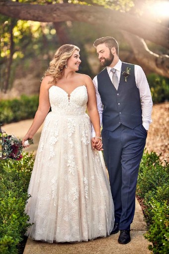 Essense of Australia Style No. D2752ZZ #0 default (IVMC-PL) Ivory Lace & Tulle over Moscato Gown w Porcelain Tulle Plunge thumbnail