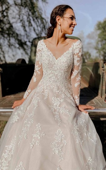 Stella York Style No. 7169LSCR #5 (IV-IV) Ivory Lace Tulle and Regency Organza over Ivory Gown thumbnail