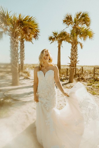 Stella York Style No. 7397ZZ #0 default (IVAL-PL) IVR Lace Tulle & Reg Organza ov ALM Gown w Porcelain Plunge thumbnail