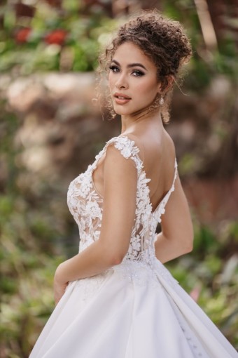 Allure Style No. 9954 #1 default Ivory/Nude thumbnail