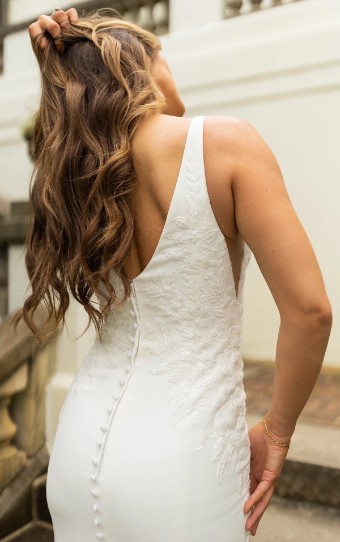 Stella York Style No. 7774-IV #5 default (PI-PL) Pure Ivory Gown w Porcelain Tulle Plunge thumbnail