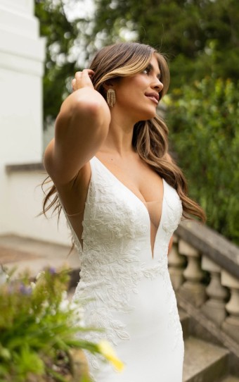 Stella York Style No. 7774-IV #3 (PI-PL) Pure Ivory Gown w Porcelain Tulle Plunge thumbnail