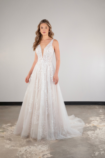 Essense of Australia Style No. D4007 #4 (IVIV-PL) IVR LACE TULLE & REGAL ORGANZA OV IVR GWN W PLN TULLE PLUNGE thumbnail