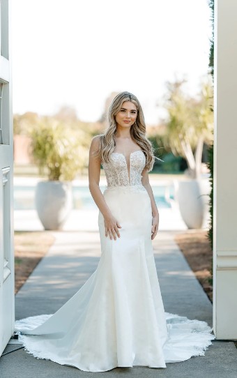 Stella York Style No. 7935IV #0 default (IV-PL) Ivory Gown w Porcelain Tulle Illusion thumbnail