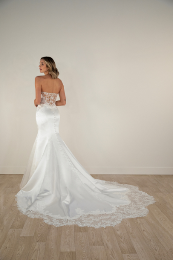 Stella York Style No. 7935IV #4 default (IV-PL) Ivory Gown w Porcelain Tulle Illusion thumbnail