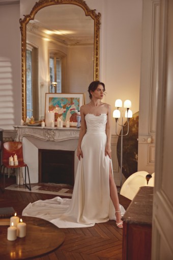 Adore by Justin Alexander Style No. Margeurite 11369 #4 Ivory thumbnail
