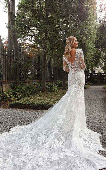 Essense of Australia Style No. D4213IV #2 (IVRM-PL) Ivory Lace & Tulle over Rum Gown w Porcelain Tulle Plunge thumbnail