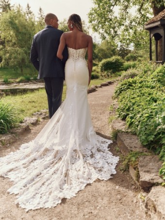 Maggie Sottero Style No. YARA (25MK263A11 - Unlined bodice, No Plunge) #3 Ivory (gown with Natural Illusion) thumbnail