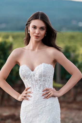 Allure Style No. A1310 #1 Ivory thumbnail