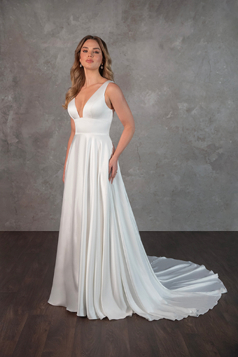 Essense of Australia Style No. D4359ZZ #4 (IV-PL) Ivory Gown w Porcelain Tulle Plunge thumbnail