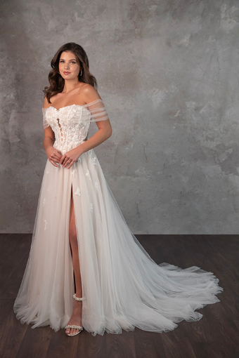 Essense of Australia Style No. D4286CR #2 (IVBC-PL) IVORY LACE & TULLE OVER BISCOTTI GWN W PORCELAIN TULLE PLUNGE thumbnail