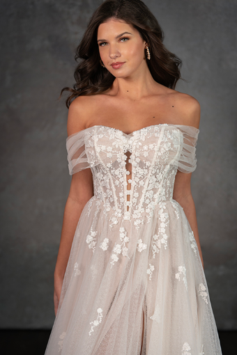 Essense of Australia Style No. D4286CR #4 default (IVBC-PL) IVORY LACE & TULLE OVER BISCOTTI GWN W PORCELAIN TULLE PLUNGE thumbnail