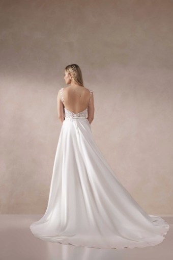 Adore by Justin Alexander Style No. EILA |11393 #2 Ivory/Latte thumbnail