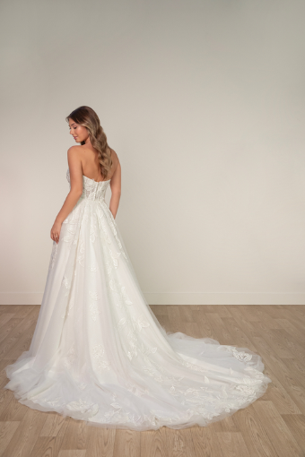 Stella York Style No. SY8166IV #5 default (IVIV-PL) Ivory Lace & Tulle over Ivory Gown w Porcelain Tulle Plunge (IVBC-PL) IVORY LACE & TULLE OVER BISCOTTI GWN W PORCELAIN TULLE PLUNGE thumbnail