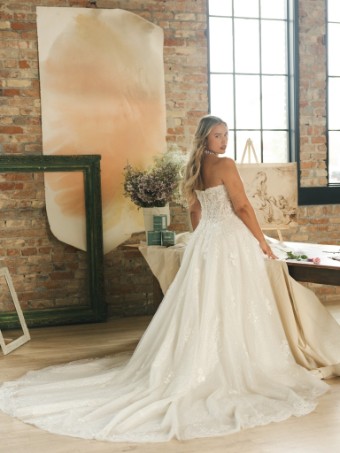 Maggie Sottero Style No. JENNIFER (26MS404A01 - Plunge, Glitter tulle 3) #3 default All Ivory (gown with Ivory Illusion) thumbnail