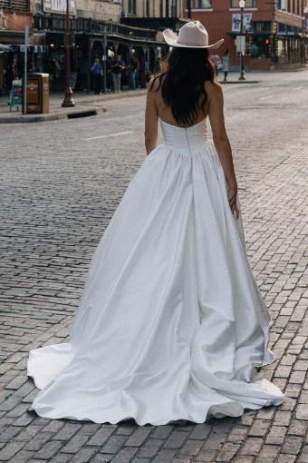 Watters - Locket Brides Style No. Fern 16235 #3 Ivory thumbnail