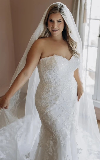 Stella York Style No. SY8332IQ #7 (IV-IV) Ivory Lace and Tulle over Ivory Gown thumbnail