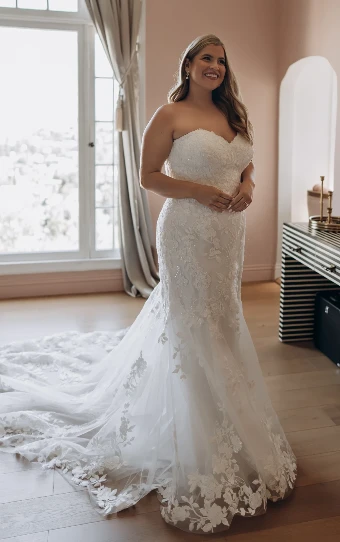 Stella York Style No. SY8332IQ #6 (IV-IV) Ivory Lace and Tulle over Ivory Gown thumbnail