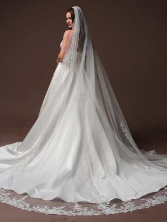 Maggie Sottero Style No. LANDIS (F6MN069A01) #4 All Ivory thumbnail