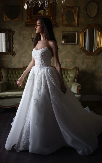 Essense of Australia Style No. D4573 #1 (IV-LN) IVORY LACE AND TULLE OVER LINEN GOWN thumbnail