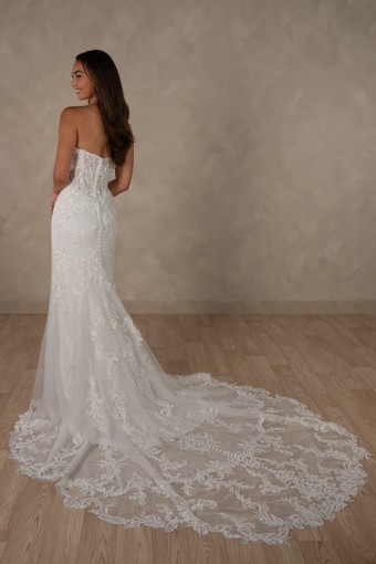 Essense of Australia Style No. D4625IQ #1 (IV-IVR) Ivory Lace and Tulle over Ivory Gown thumbnail