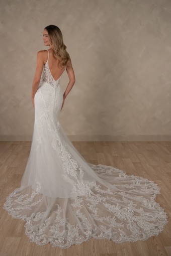 Essense of Australia Style No. D4682 #1 default (IV-IV) Ivory Lace and Tulle over Ivory Gown thumbnail